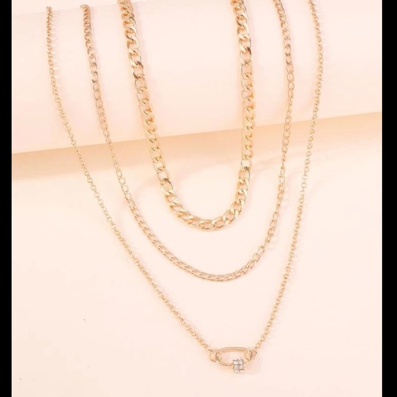 LAYERED CHARM NECKLACE - Picture 2 of 3